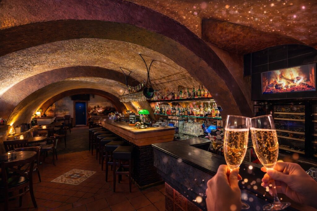 Privátní salonek se strip show a drinkem